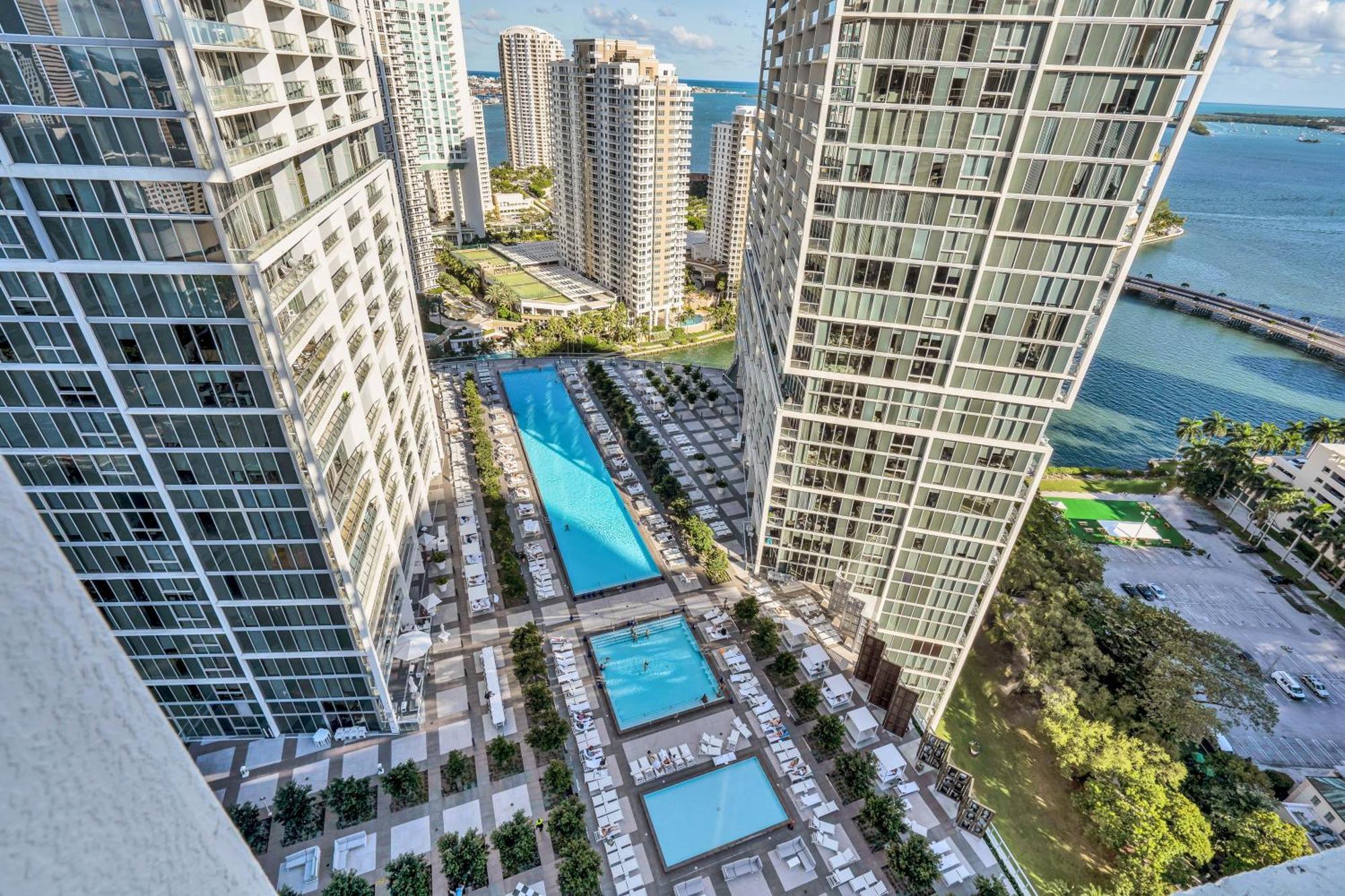 Luxurious Condo At Icon With Views Miami Exteriér fotografie