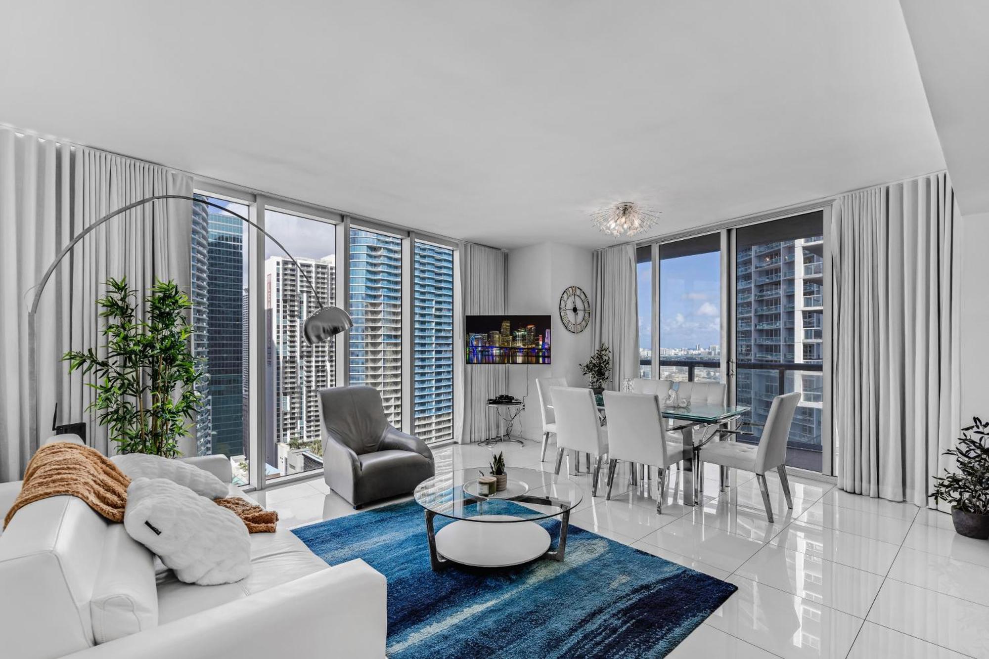 Luxurious Condo At Icon With Views Miami Exteriér fotografie